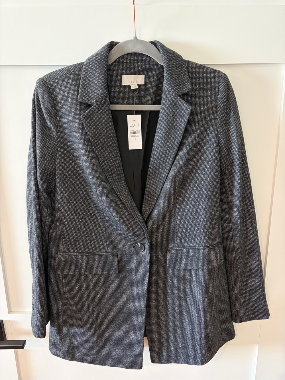 LOFT Charcoal Gray Textured Single-Button Blazer